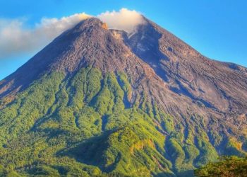 Mount Merapi Sedekah Gunung