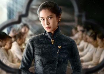 kebaya indonesian women