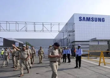 samsung workers