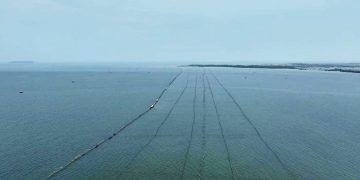 Indonesian Ministry Investigates Mysterious Sea Fence Tangerang, Banten