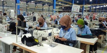 Employers Face Jail and Fines for Not Paying Overtime on Holidays in Indonesia