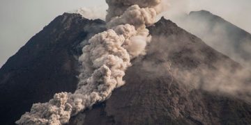 Mount Merapi climbers safety