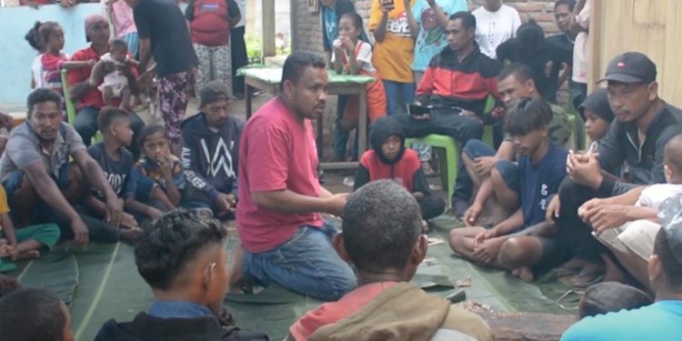 Lamaholot Tribe