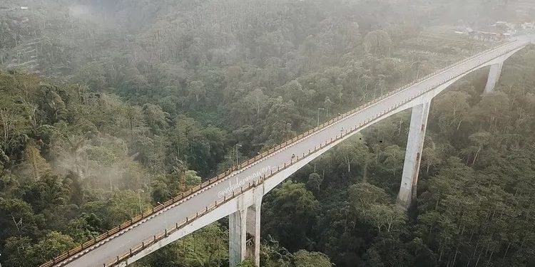 Tukad Bangkung Bridge Bali