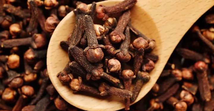 Indonesian Cloves